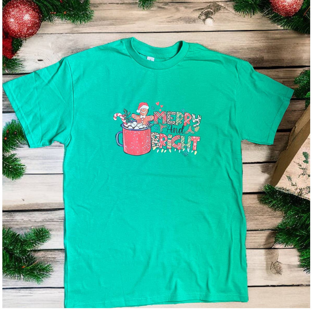 Merry and Bright Christmas Tee Unisex Small Green with Gingerbread man graphic